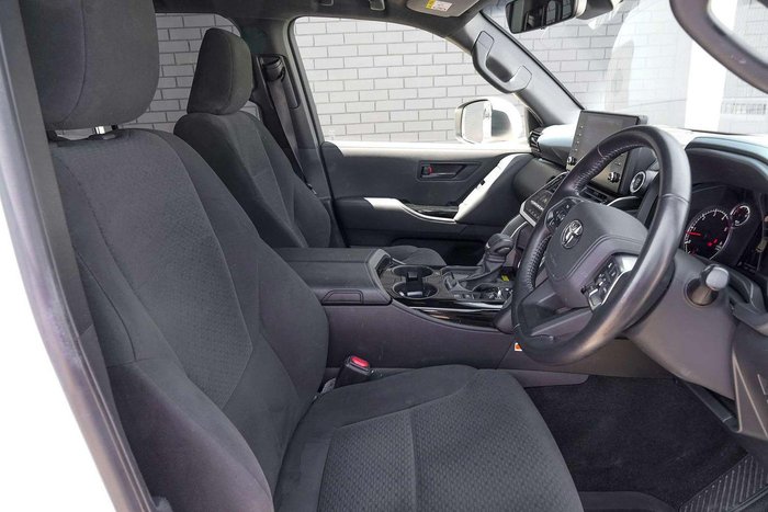 2024 Toyota Landcruiser GXL