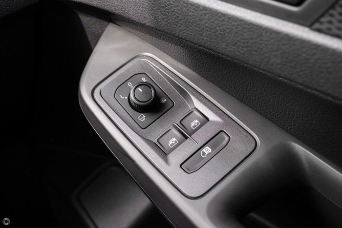 2025 Volkswagen Caddy TDI320