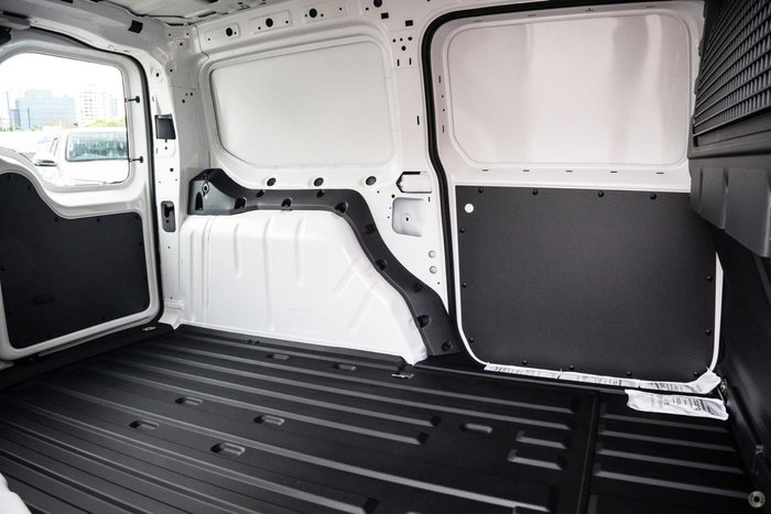 2025 Volkswagen Caddy TDI320