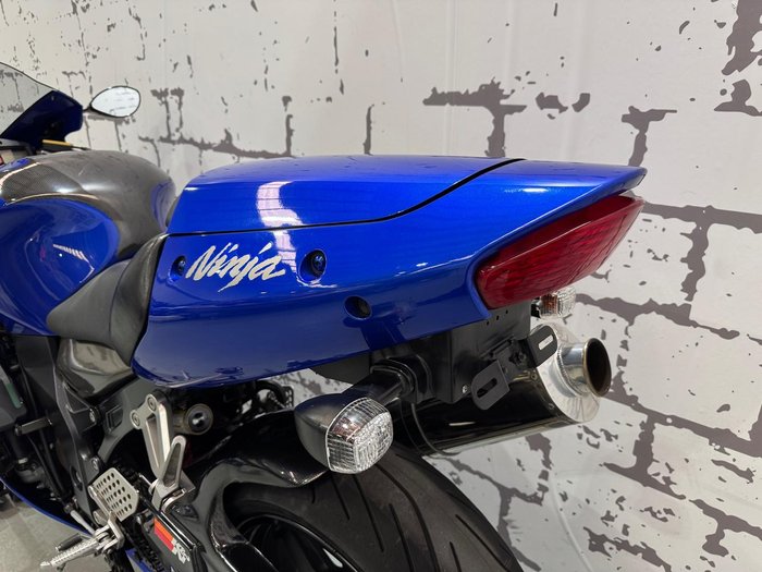 2004 Kawasaki ZX-12R ZX Blue