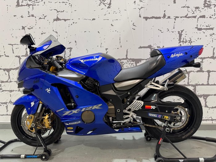 2004 Kawasaki ZX-12R ZX Blue