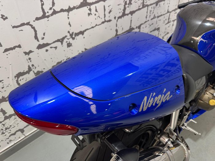 2004 Kawasaki ZX-12R ZX Blue