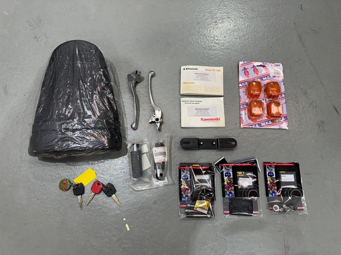 2004 Kawasaki ZX-12R ZX Blue