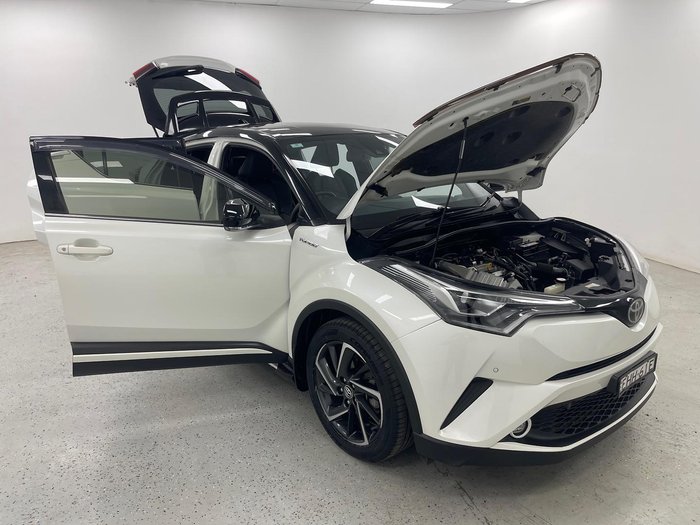 2017 Toyota C-HR Koba NGX50R AWD Crystal Pearl with Black Roof