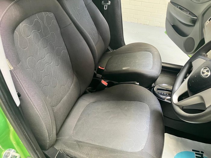 2011 Hyundai i20 Active PB MY11 Electric Green