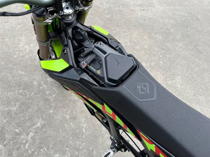 2025 Sur-ron HYPER BEE Green