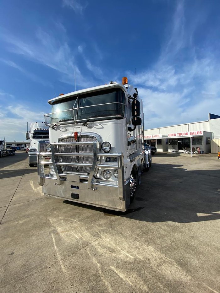 2021 Kenworth K200