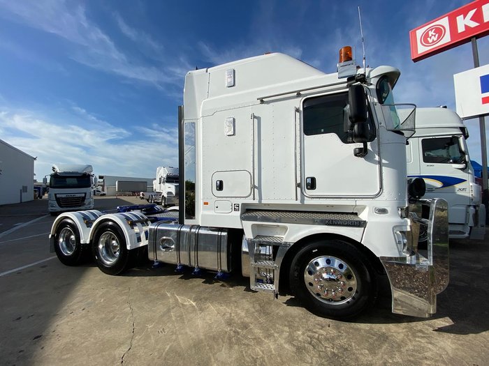 2021 Kenworth K200