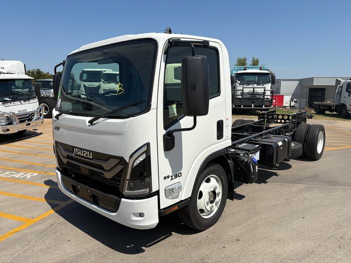 2025 Isuzu Nqr 88-190 NQR 88/80-190