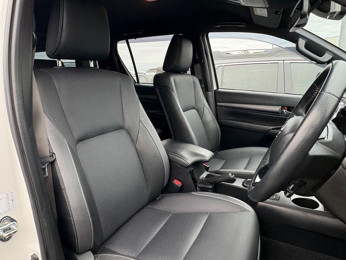 2022 Toyota Hilux Rugged X