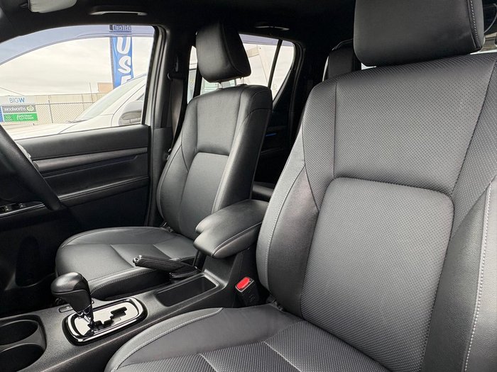 2022 Toyota Hilux Rugged X