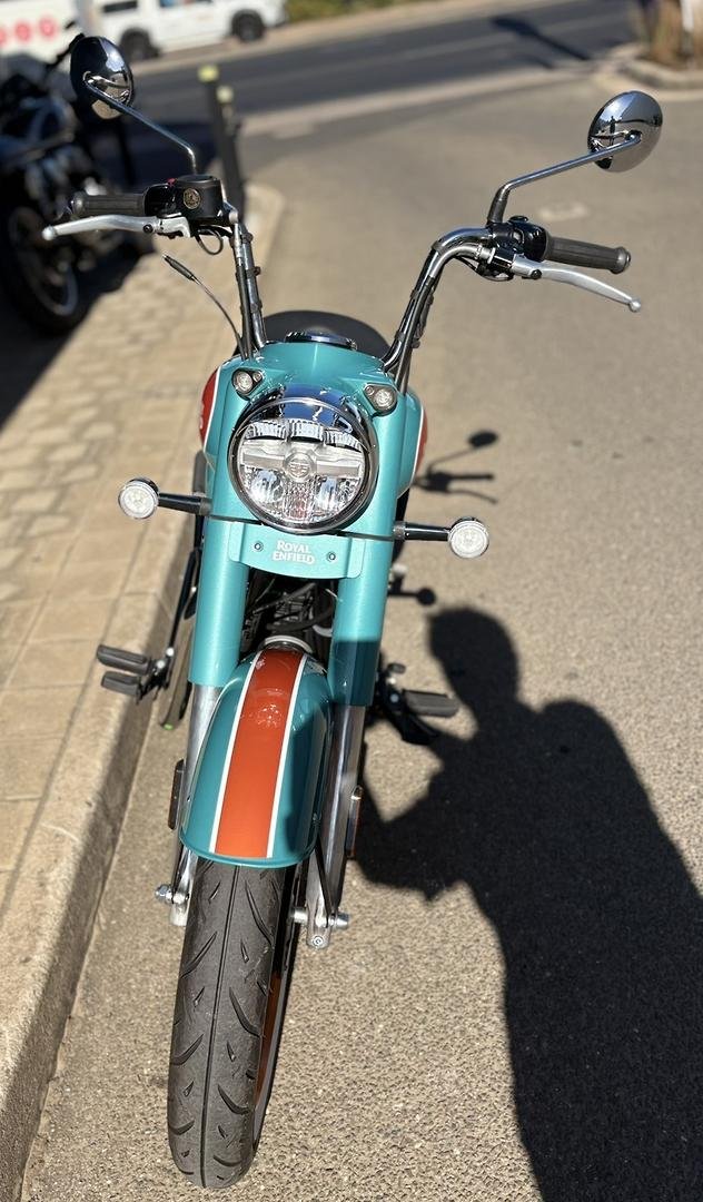 2025 Royal Enfield Goan Classic 350