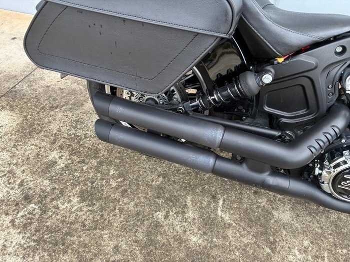 2021 Indian SCOUT THUNDER BLACK Black