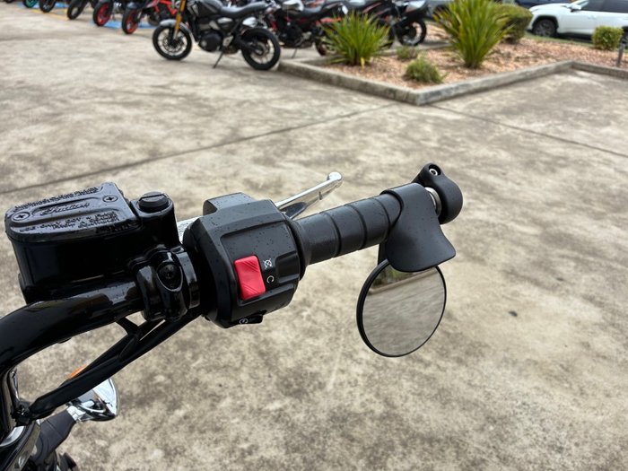 2021 Indian SCOUT THUNDER BLACK Black