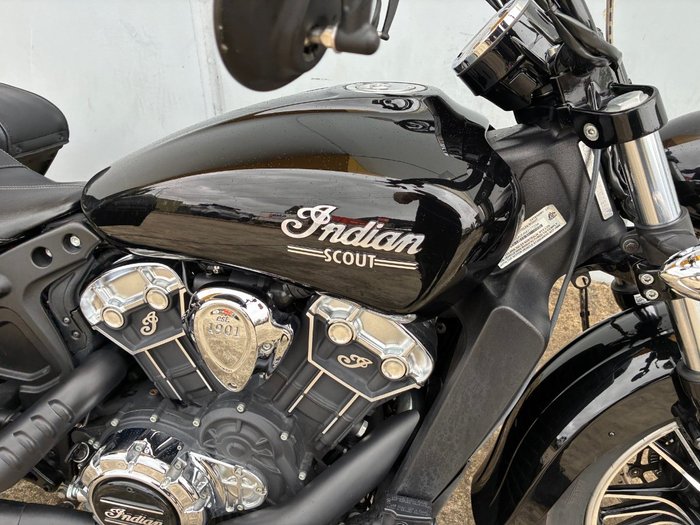 2021 Indian SCOUT THUNDER BLACK Black