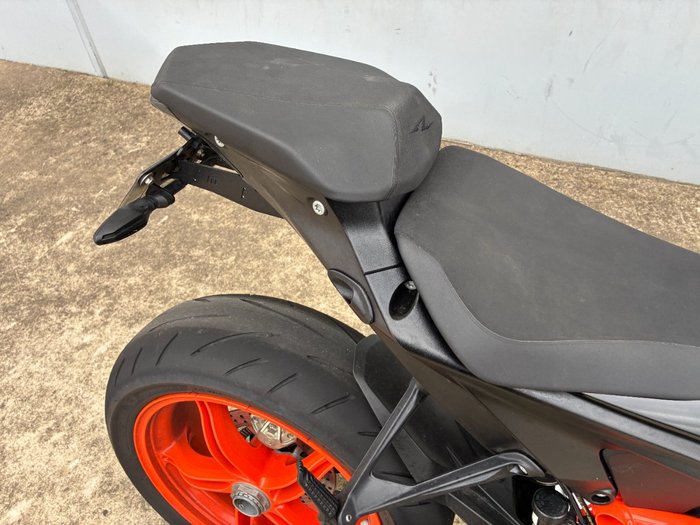 2023 Ktm 1290 SUPER DUKE R Orange