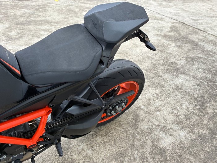 2023 Ktm 1290 SUPER DUKE R Orange