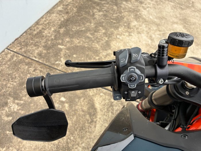 2023 Ktm 1290 SUPER DUKE R Orange