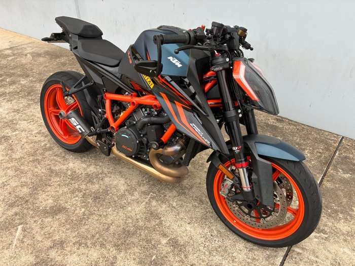 2023 Ktm 1290 SUPER DUKE R Orange