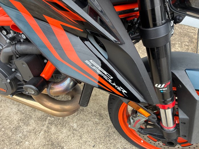 2023 Ktm 1290 SUPER DUKE R Orange