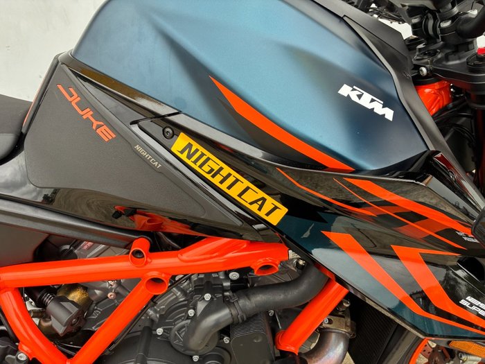 2023 Ktm 1290 SUPER DUKE R Orange