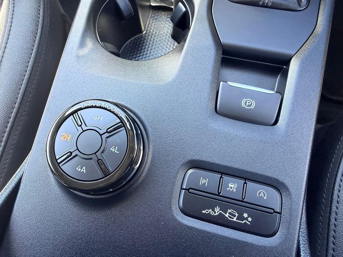 2025 Ford Everest Trend