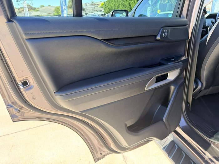 2025 Ford Everest Trend