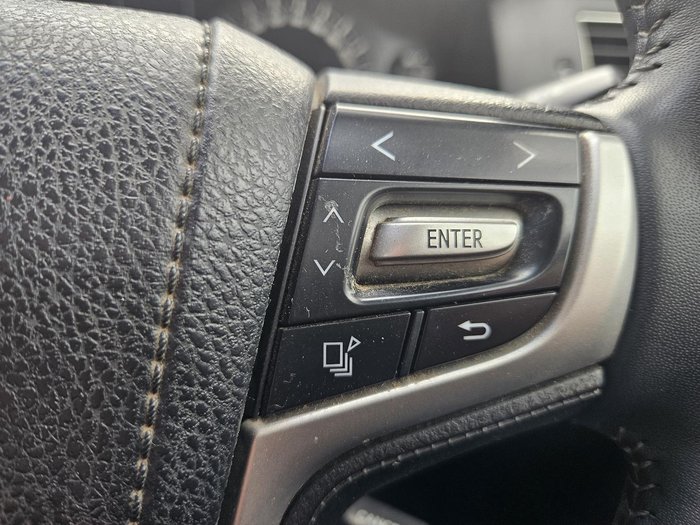 2017 Toyota Landcruiser VX