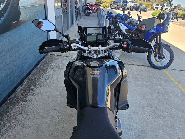 2023 Yamaha XT1200ZE SUPER TENERE GREY