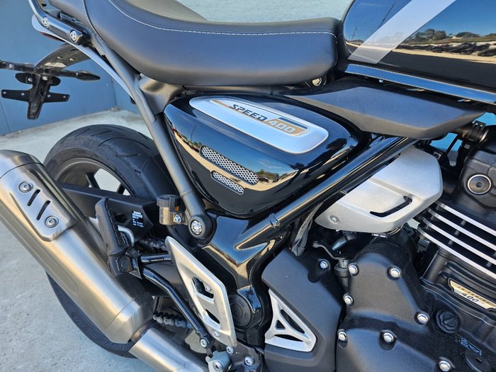 2025 Triumph SPEED 400 Black