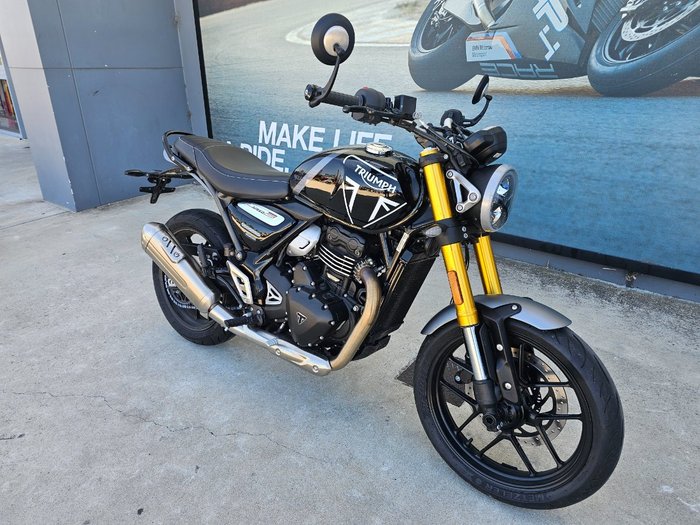 2025 Triumph SPEED 400 Black