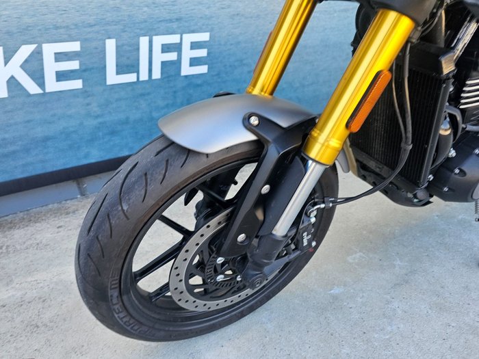 2025 Triumph SPEED 400 Black