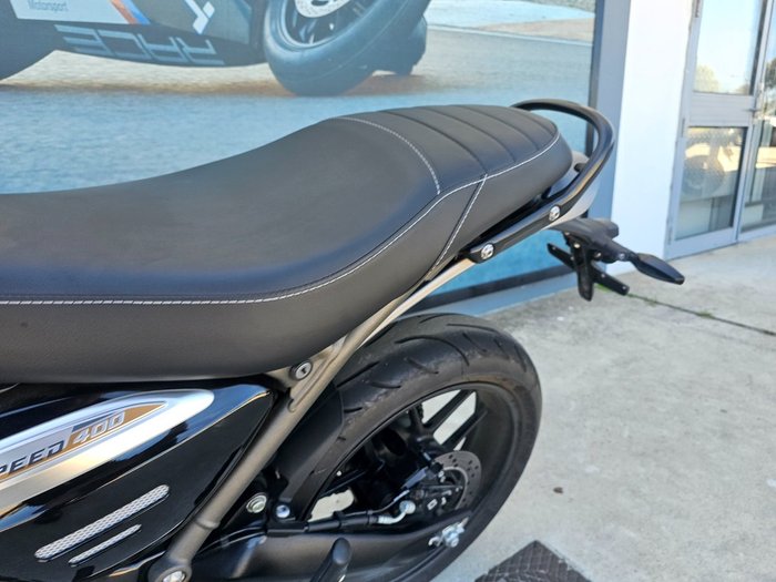 2025 Triumph SPEED 400 Black