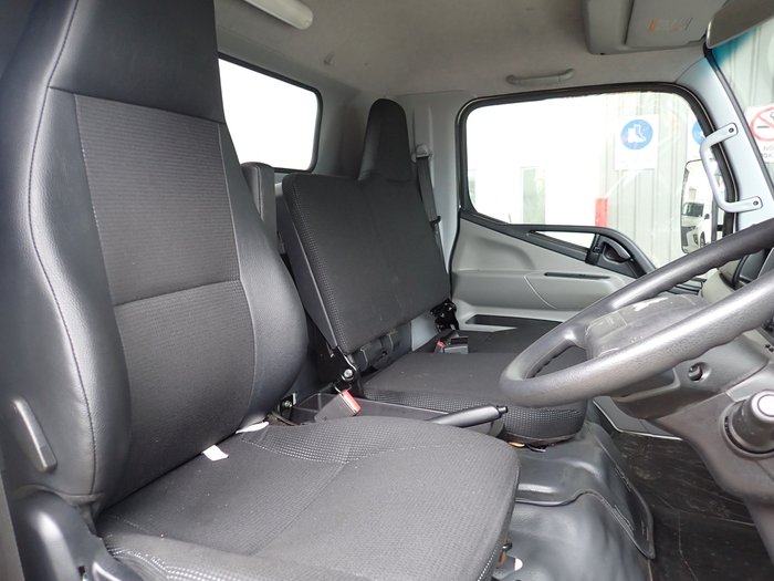 2022 MITSUBISHI CANTER 515