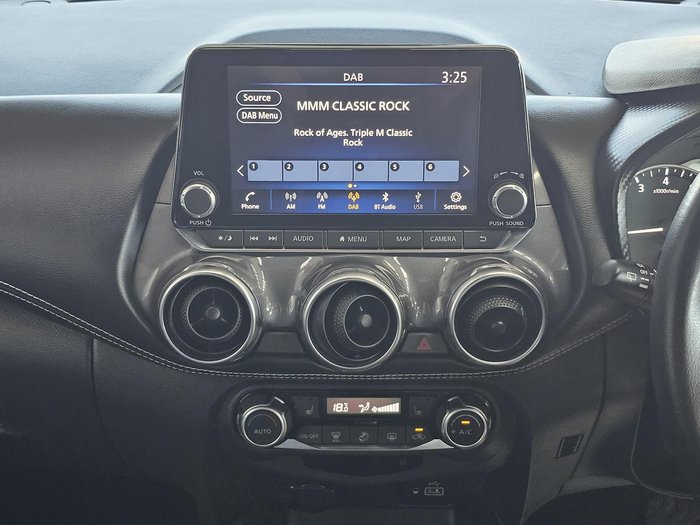 2023 Nissan JUKE ST-L