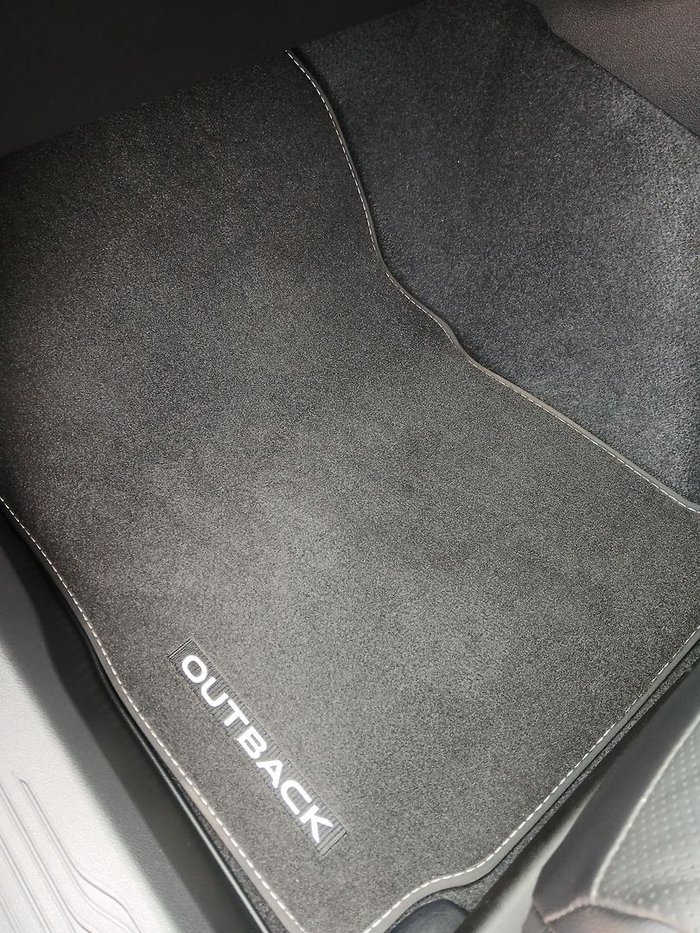 2025 Subaru Outback AWD Touring XT