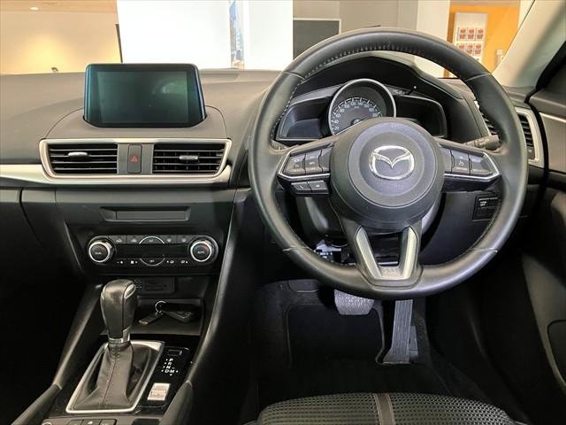 2018 Mazda 3 SP25
