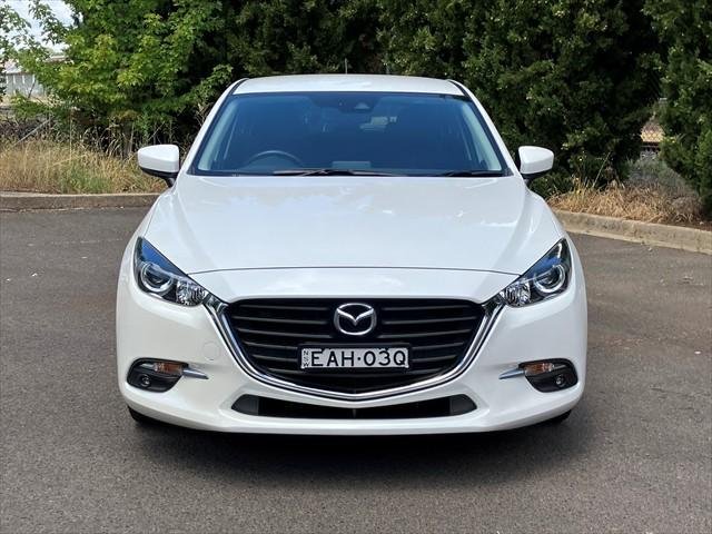 2018 Mazda 3 SP25