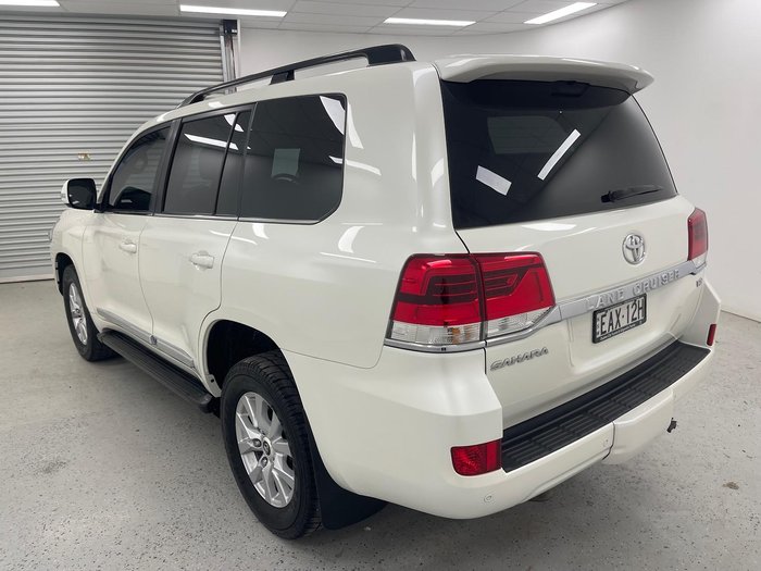 2019 Toyota Landcruiser Sahara VDJ200R 4X4 Dual Range Crystal Pearl