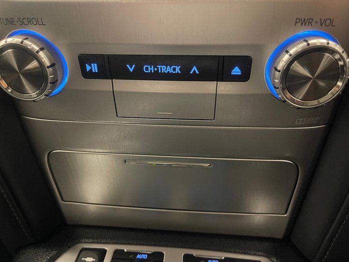 2019 Toyota Landcruiser Sahara VDJ200R 4X4 Dual Range Crystal Pearl