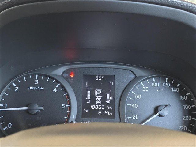 2019 Nissan Navara RX