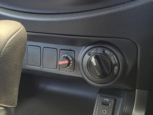 2019 Nissan Navara RX