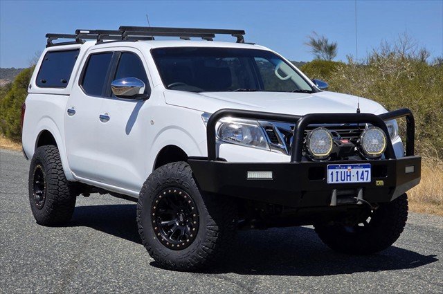 2019 Nissan Navara RX