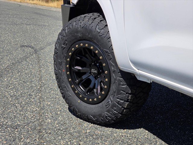 2019 Nissan Navara RX