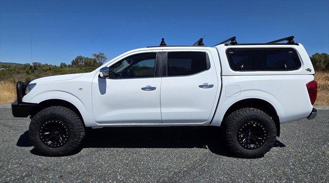 2019 Nissan Navara ST-X