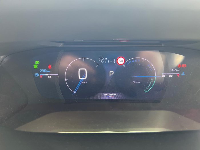 2024 Peugeot 2008 GT Hybrid