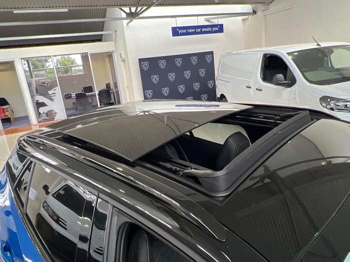 2024 Peugeot 2008 GT Hybrid