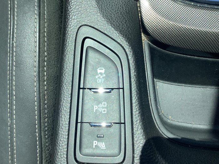 2016 Holden Calais V