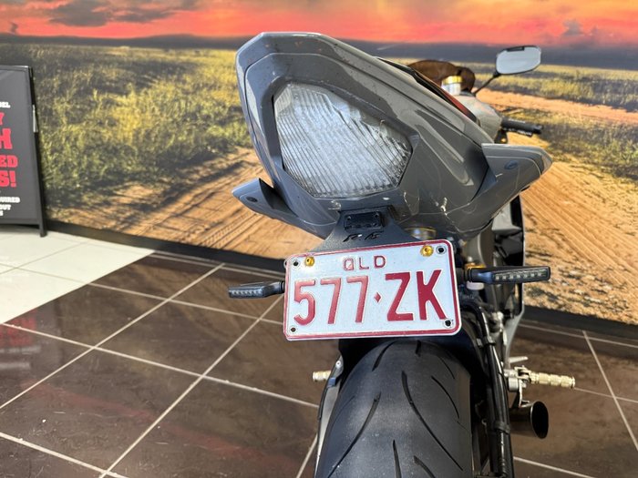 2008 Yamaha YZF-R6 BLUE