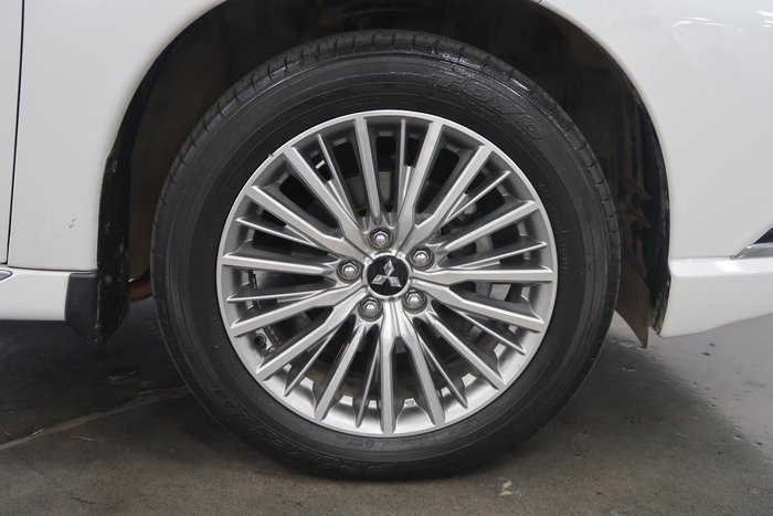 2021 Mitsubishi Outlander Exceed